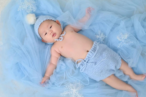 永新孕妇肚子上长红点